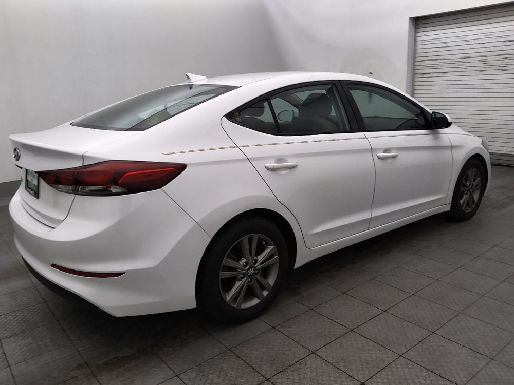 Used 2018 Hyundai Elantra SEL w/ Cargo Package FWD image 10