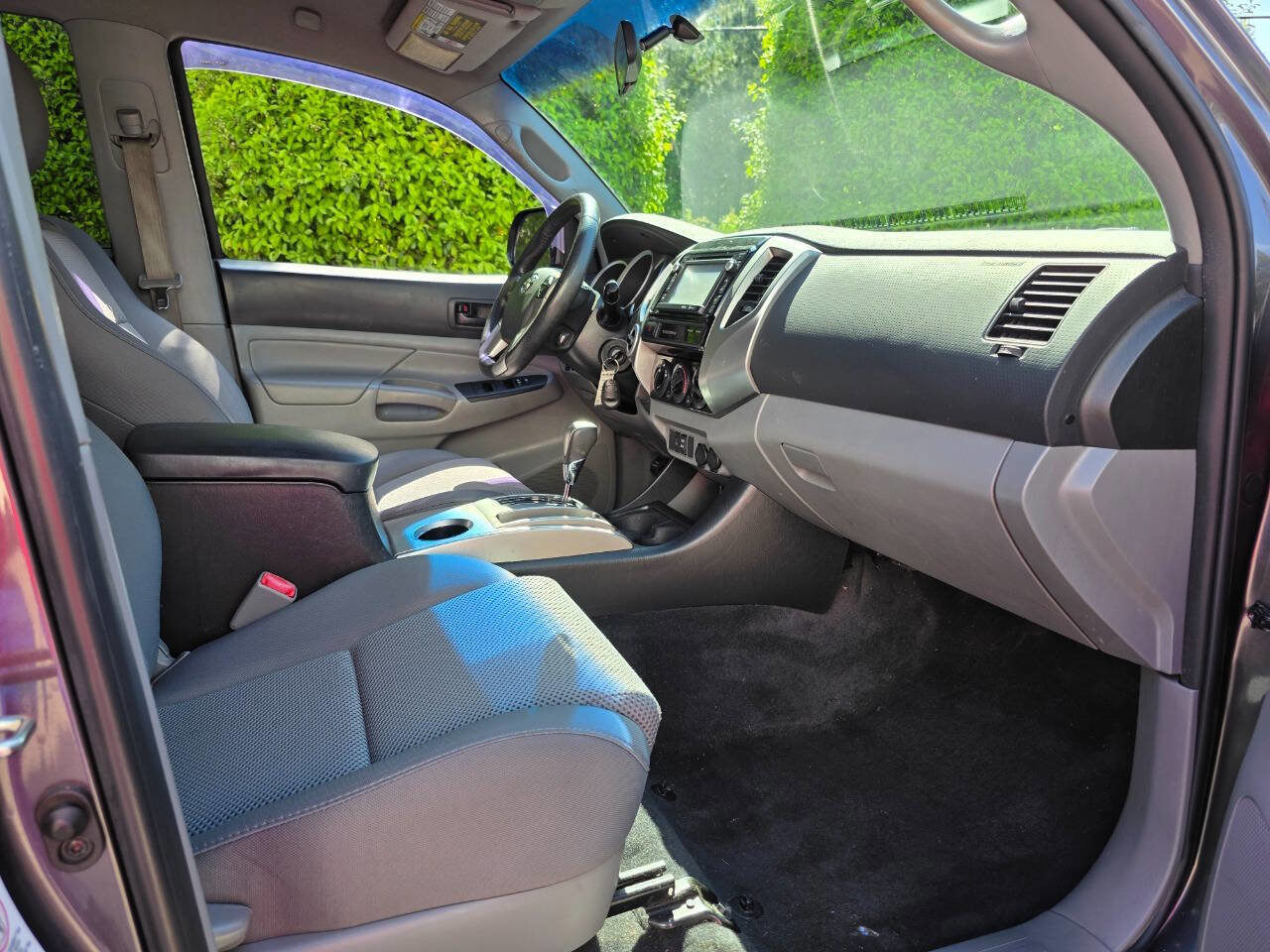 Used 2015 Toyota Tacoma 4x4 Double Cab w/ TRD Off-Road Package image 31