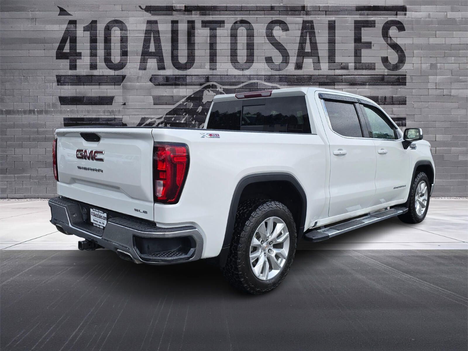 Used 2020 GMC Sierra 1500 SLE w/ X31 Off-Road Package AWD/4WD image 3