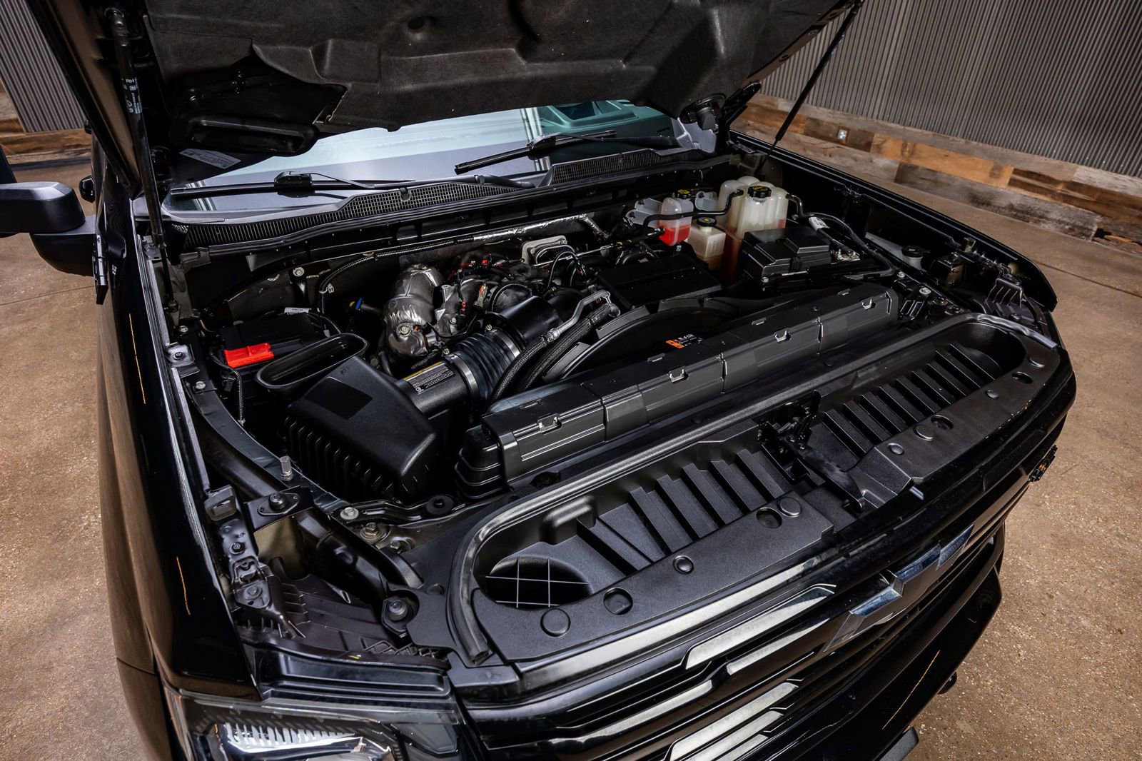Used 2024 Chevrolet Silverado 2500 LTZ w/ LTZ Plus Package AWD/4WD image 42