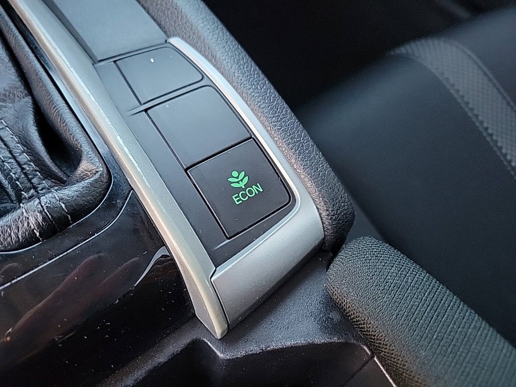 Used 2021 Honda Civic EX image 10