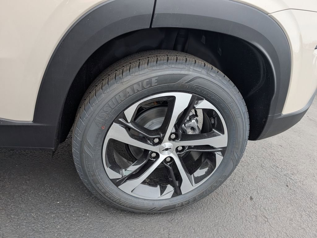 New 2026 Chevrolet Trax RS image 24