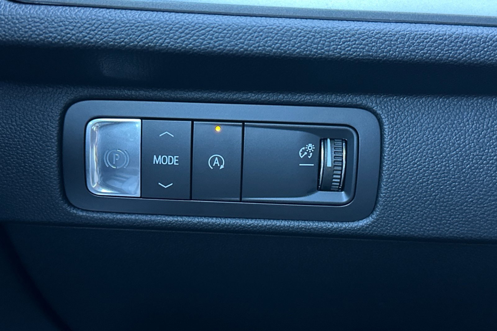 New 2026 Chevrolet Traverse LT w/ Sun and Wheel Package image 29