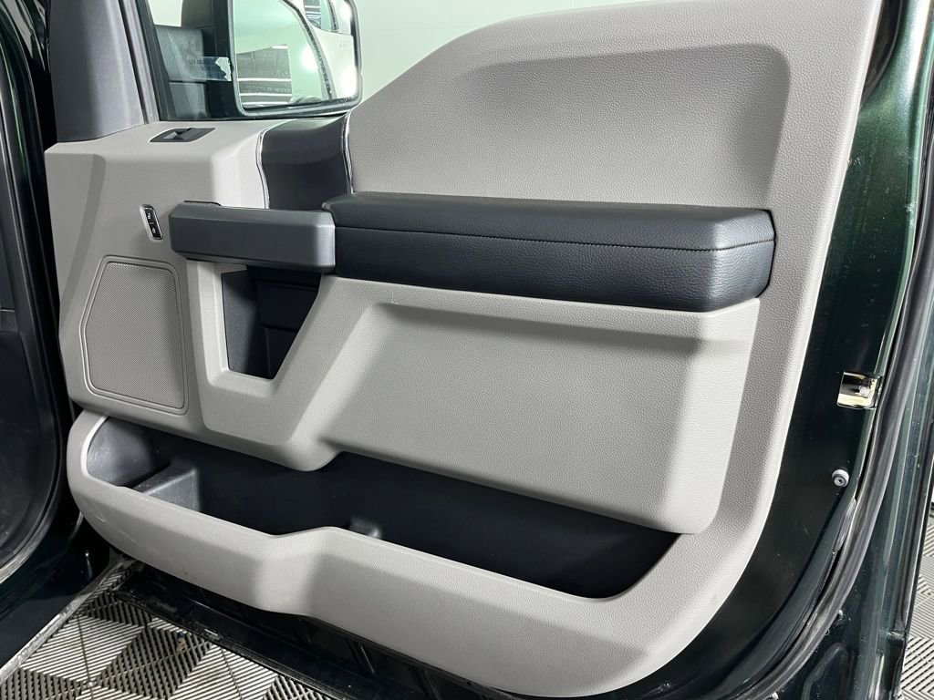 Used 2016 Ford F150 XLT w/ Equipment Group 301A Mid image 16