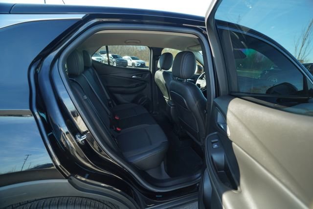 Used 2022 Buick Encore GX Preferred image 21