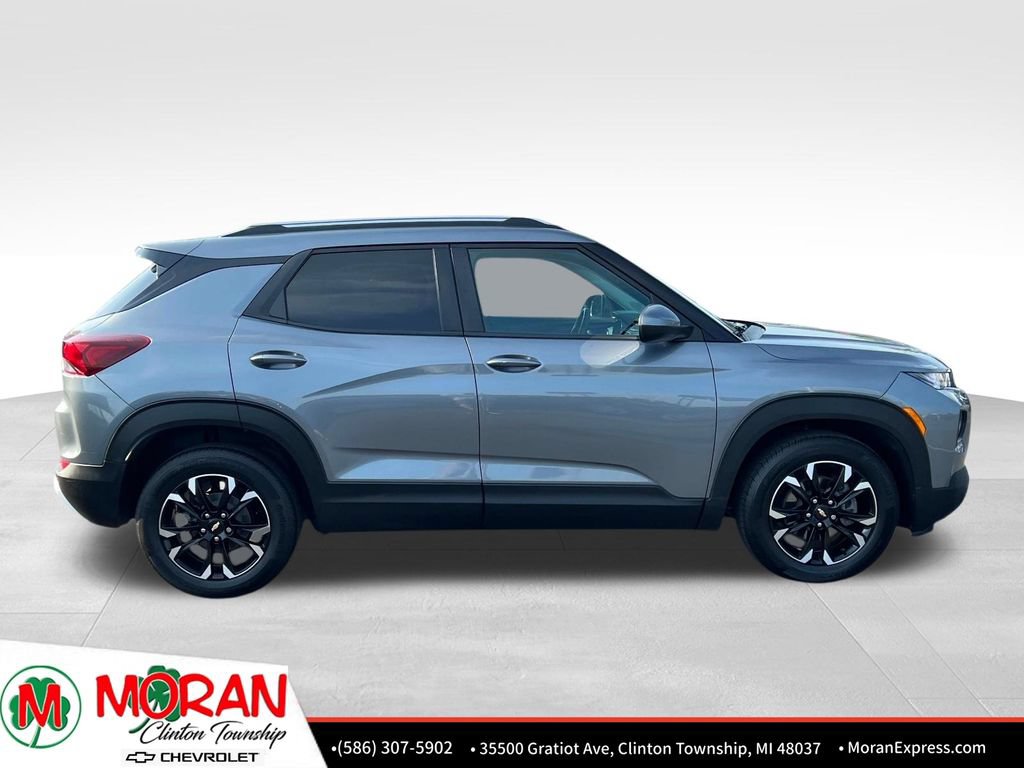 Used 2021 Chevrolet TrailBlazer LT w/ Convenience Package FWD image 8