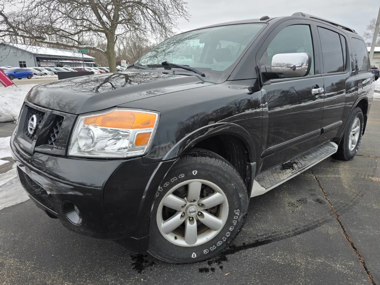 Used 2011 Nissan Armada SV image 1