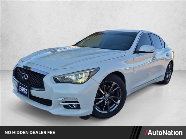 Used 2017 INFINITI Q50 Signature Edition w/ All Weather Package (L93)