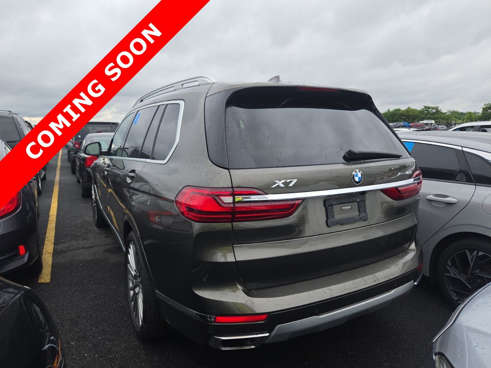 Used 2021 BMW X7 xDrive40i w/ Premium Package 2 AWD/4WD image 4