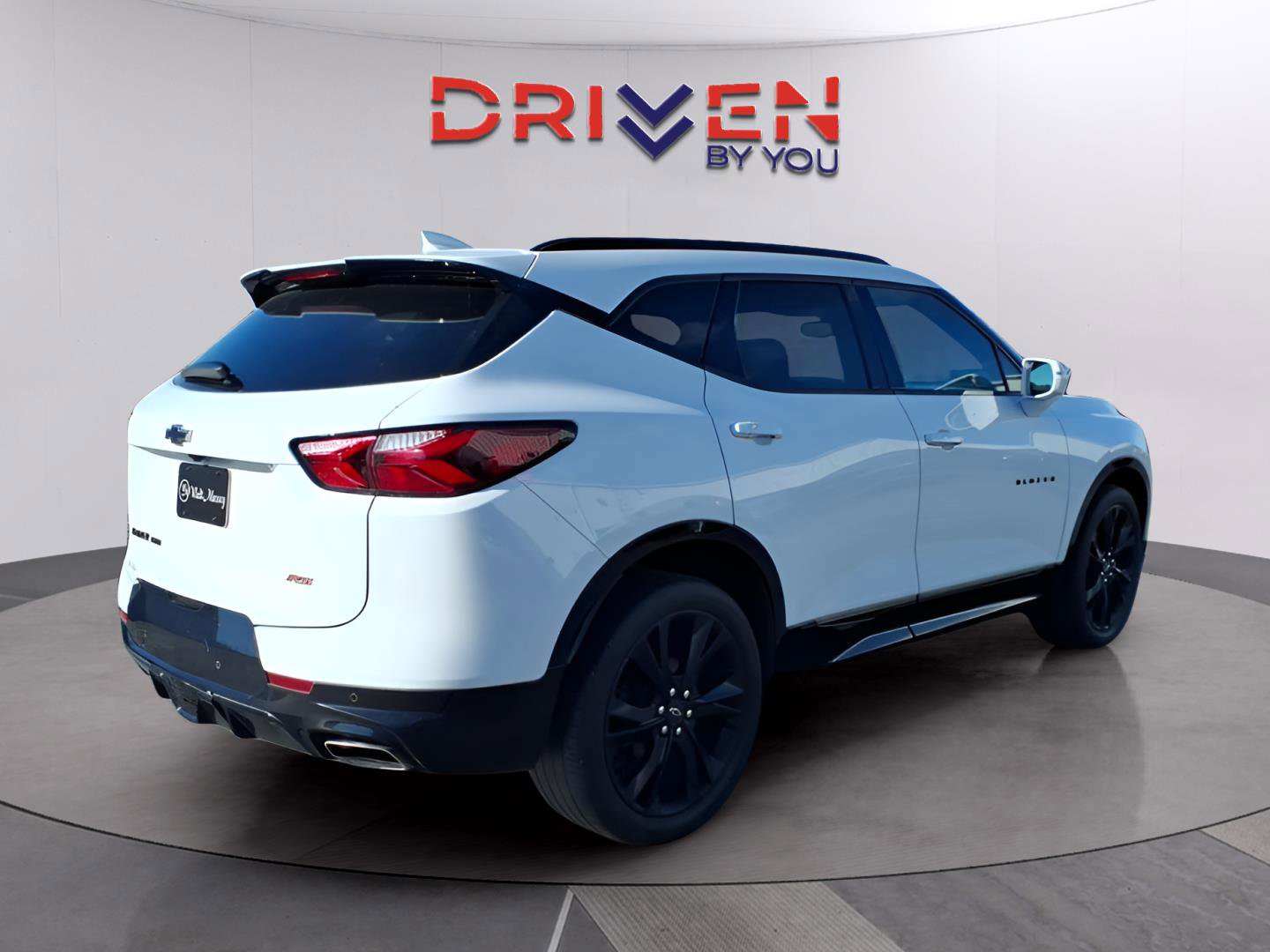 Used 2019 Chevrolet Blazer RS w/ Sun and Wheels Package image 5