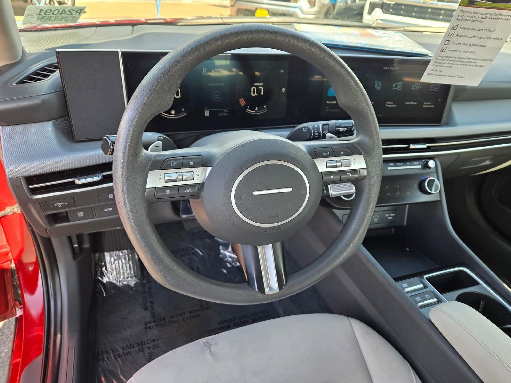 Used 2025 Hyundai Sonata SEL FWD image 9