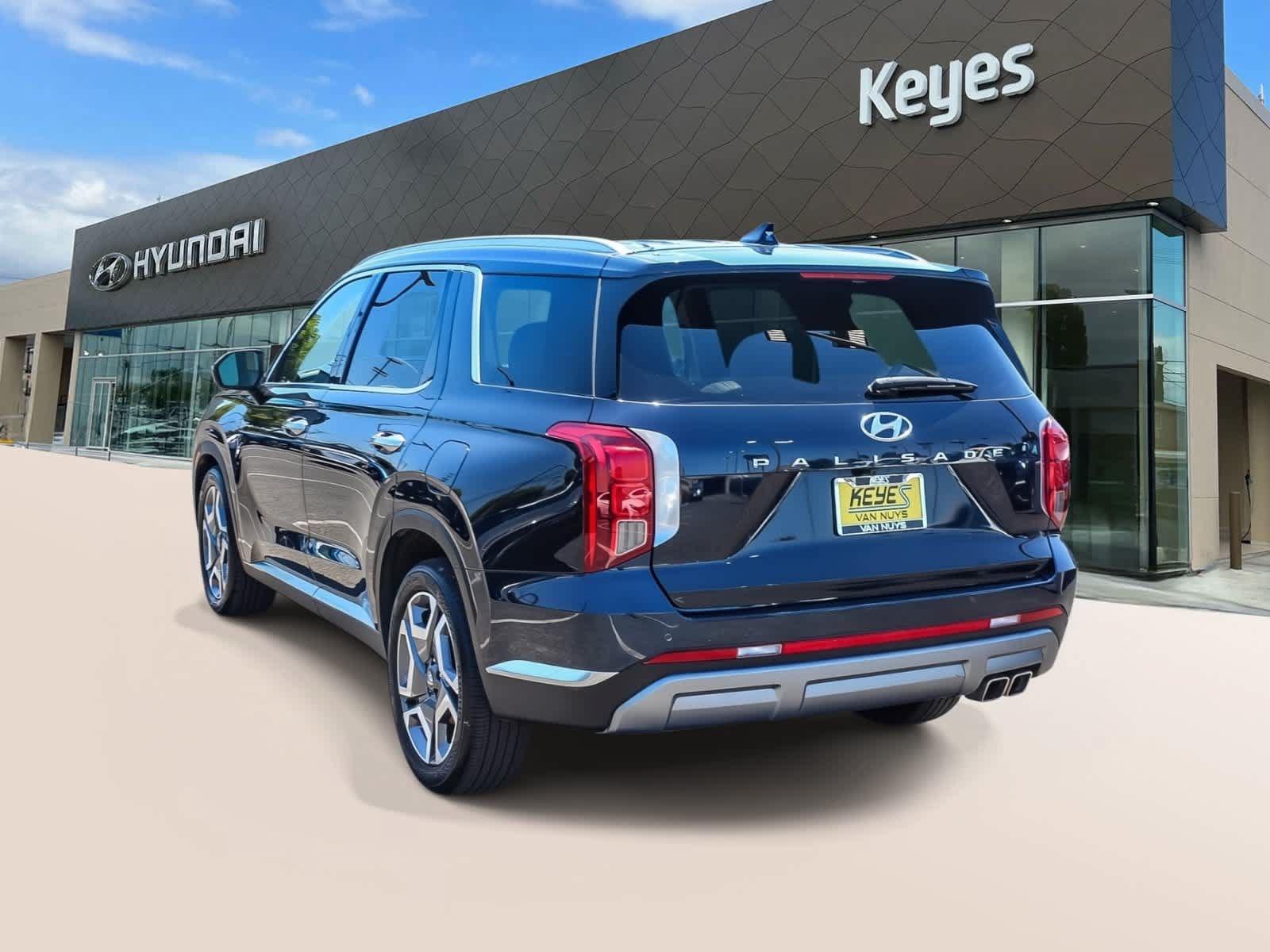 Certified 2024 Hyundai Palisade Limited FWD image 7