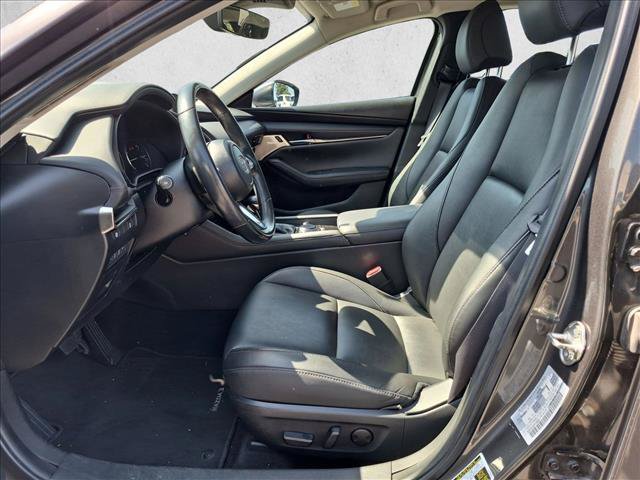 Used 2019 MAZDA MAZDA3 Sedan w/ Preferred Package FWD image 16
