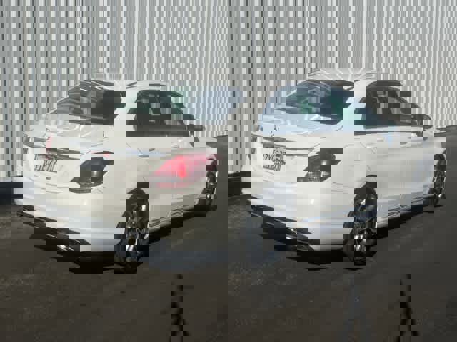 Used 2017 Mercedes-Benz C 300 Sedan image 6