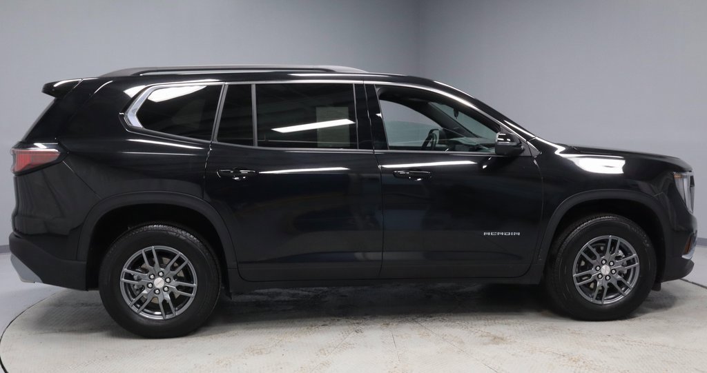 Used 2025 GMC Acadia Elevation image 7