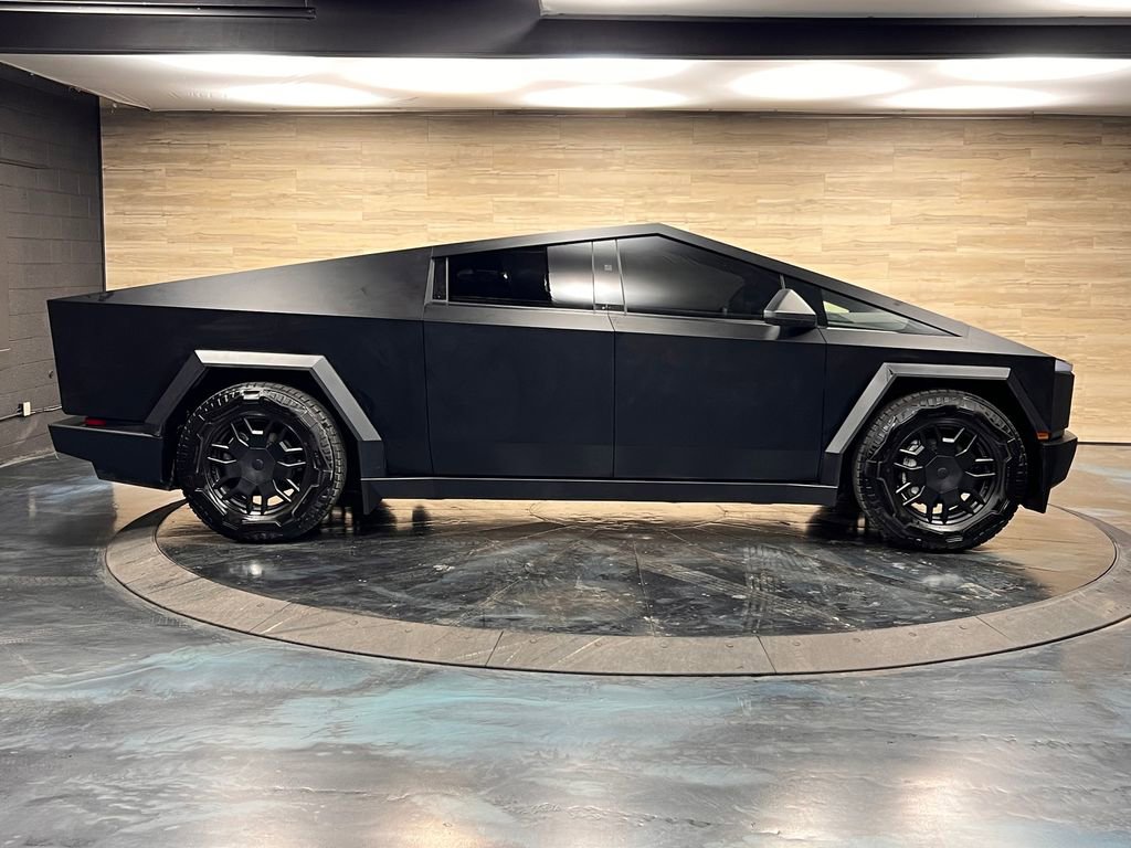 Used 2024 Tesla Cybertruck Cyberbeast image 26
