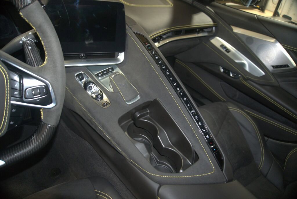 Used 2024 Chevrolet Corvette Z06 image 40