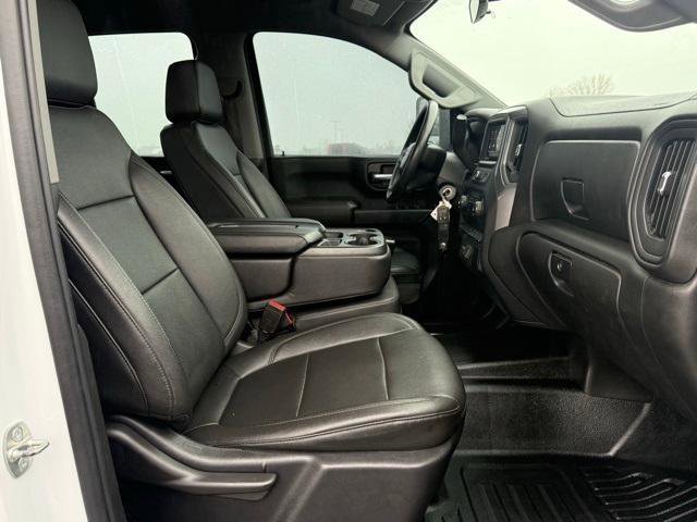 Used 2021 Chevrolet Silverado 2500 W/T image 32