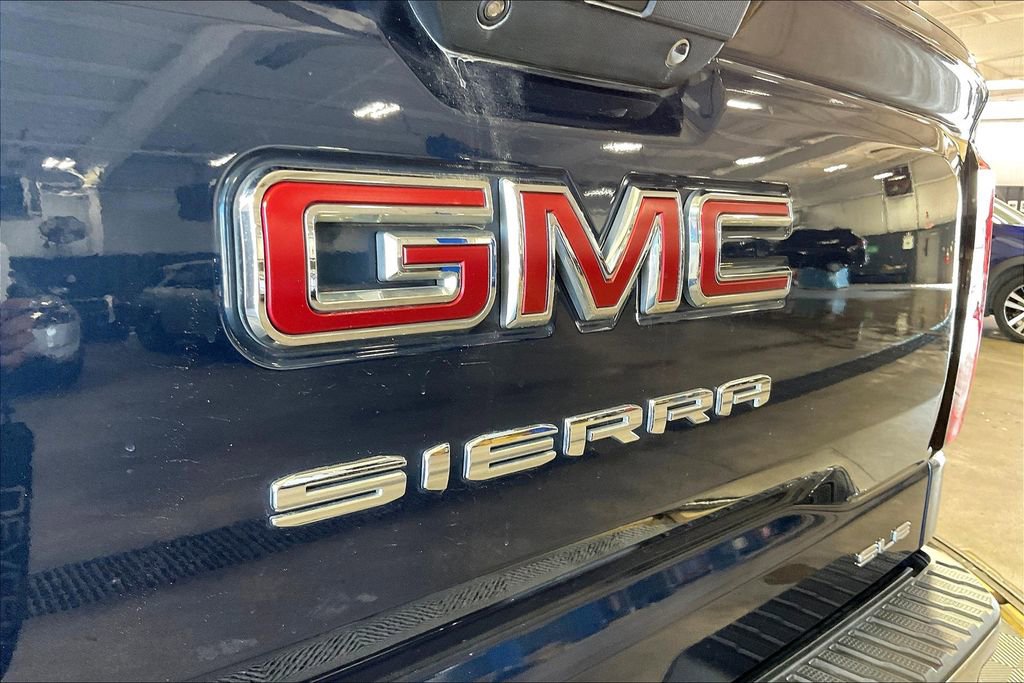 Used 2022 GMC Sierra 1500 SLE image 41