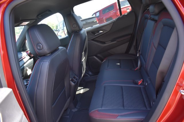New 2027 Chevrolet Equinox RS w/ Safety and Technology Package FWD image 20