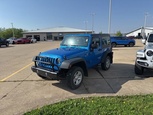 Used 2015 Jeep Wrangler Sport AWD/4WD image 3