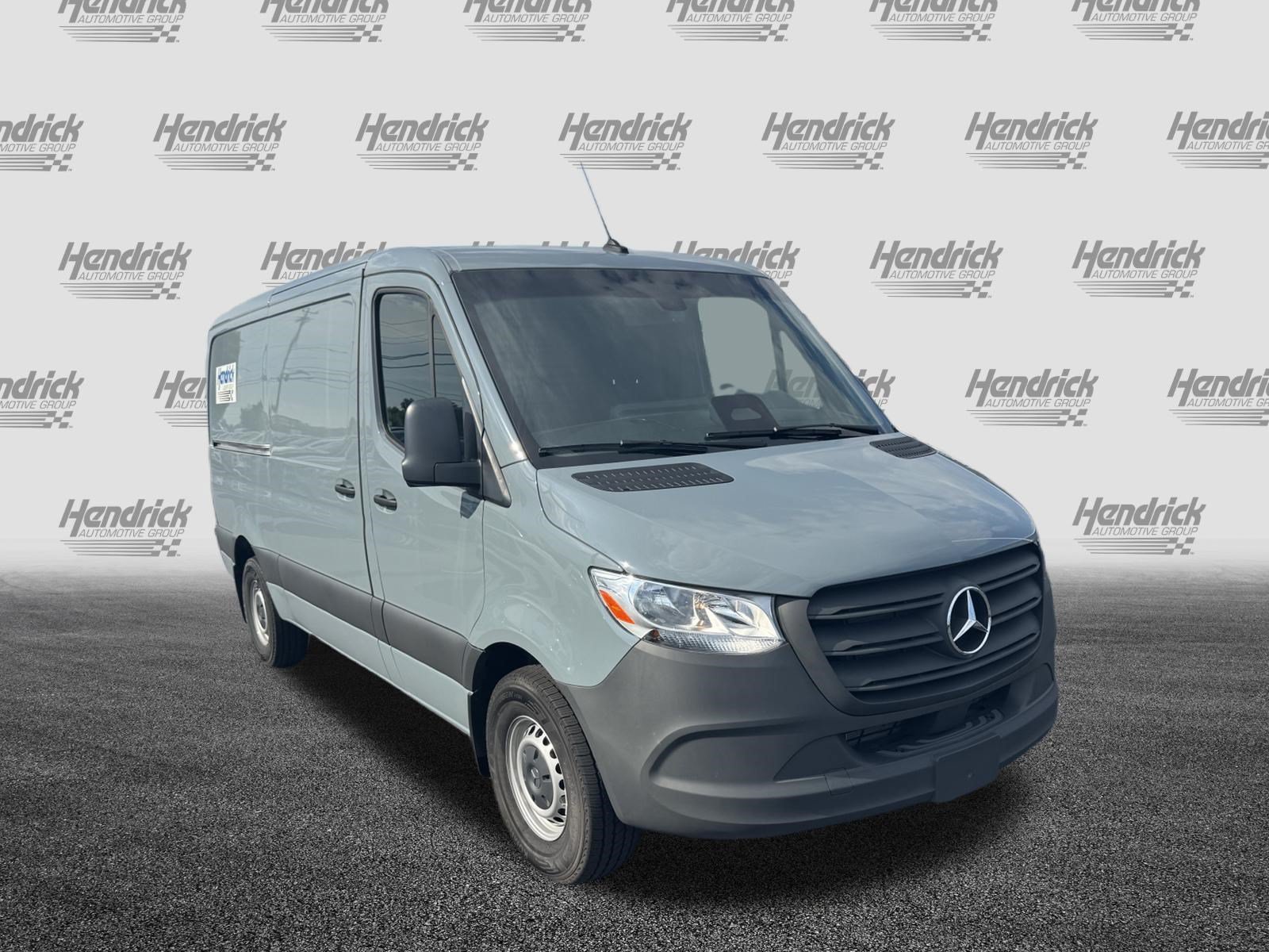 Used 2025 Mercedes-Benz Sprinter 2500 video 2