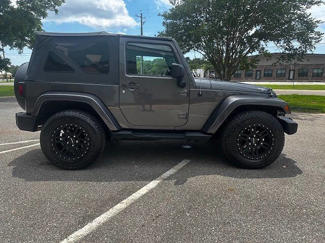 Used 2014 Jeep Wrangler Sahara w/ Connectivity Group AWD/4WD image 7