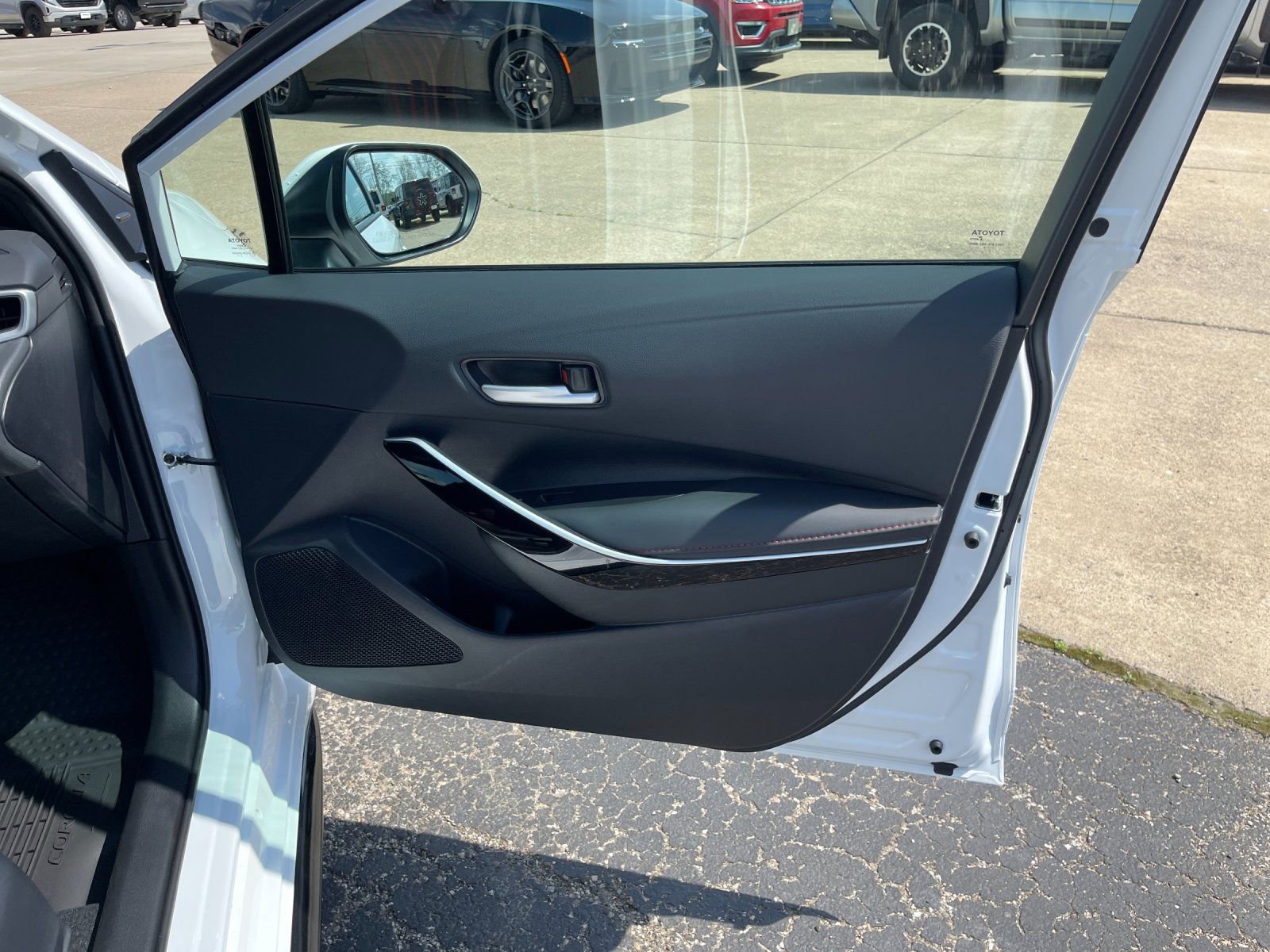 New 2026 Toyota Corolla XSE image 17