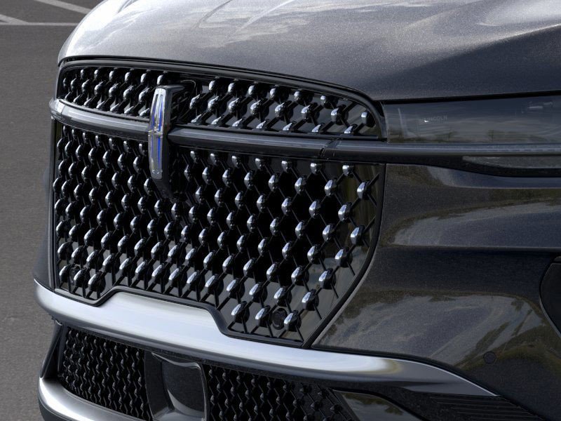 New 2026 Lincoln Nautilus Premier image 17