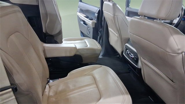 Used 2024 Ford Expedition Limited image 15