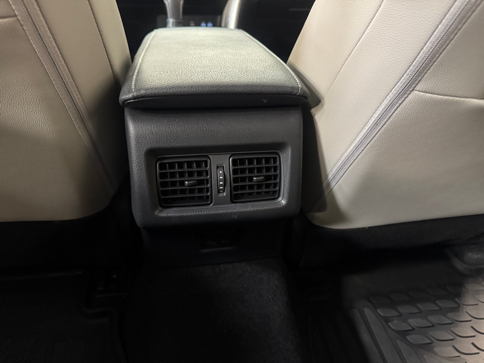 Certified 2026 Toyota Camry XLE FWD image 31