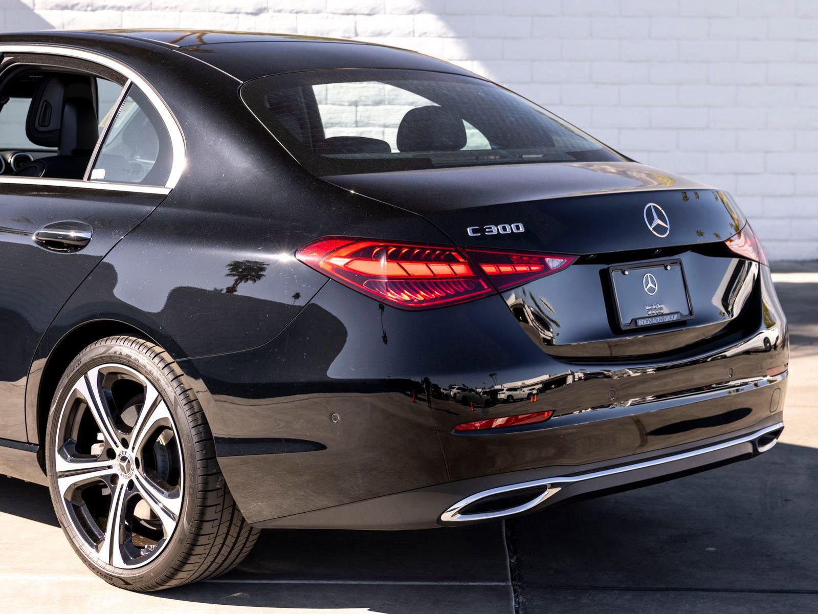 Used 2025 Mercedes-Benz C 300 Sedan image 10