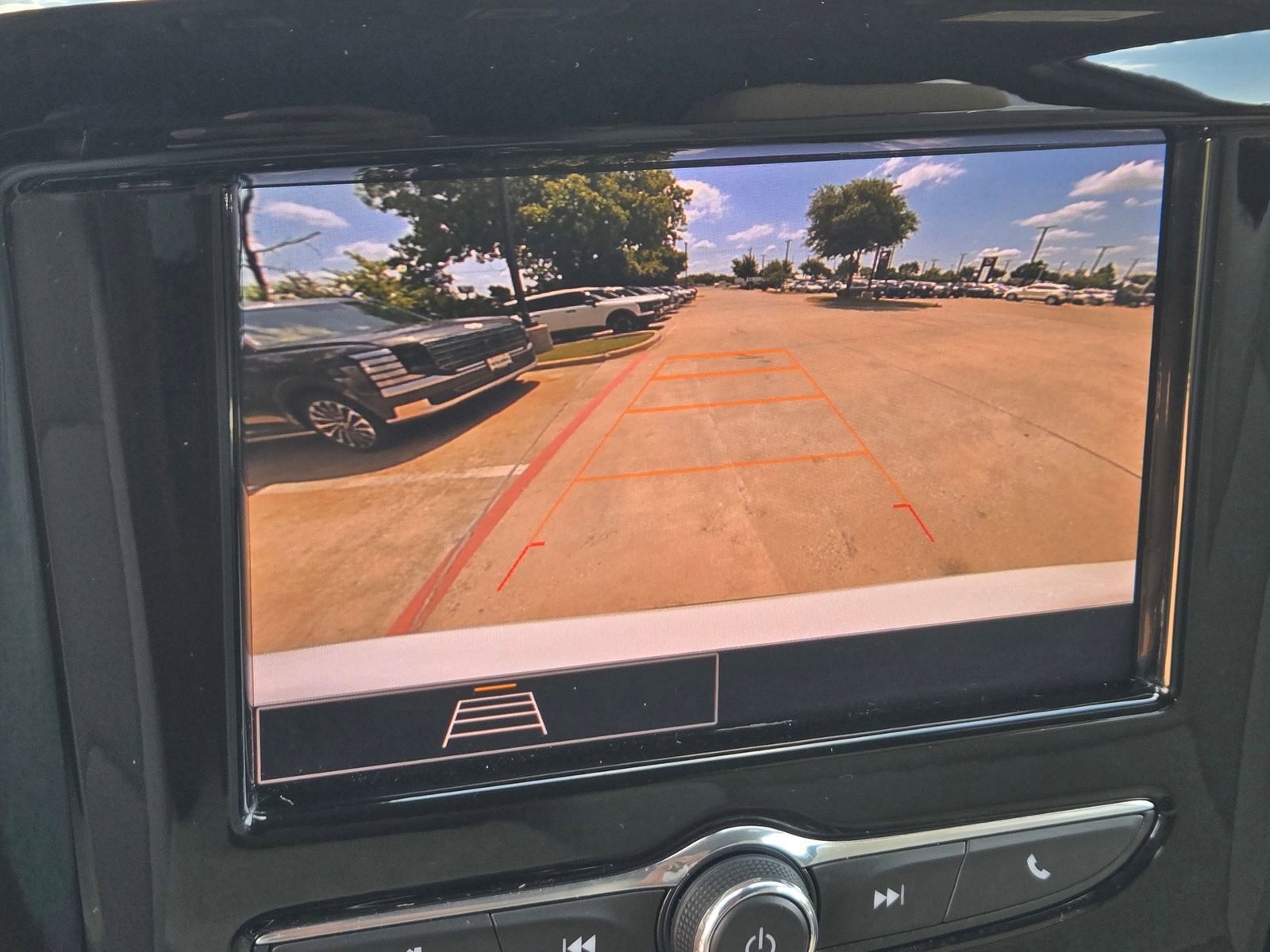 Used 2023 Chevrolet Traverse LS w/ Safety Package FWD image 16