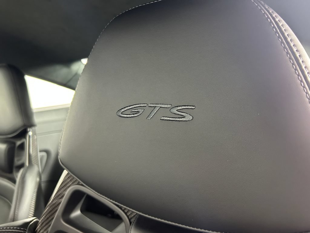 Used 2026 Porsche 911 Carrera GTS RWD image 17