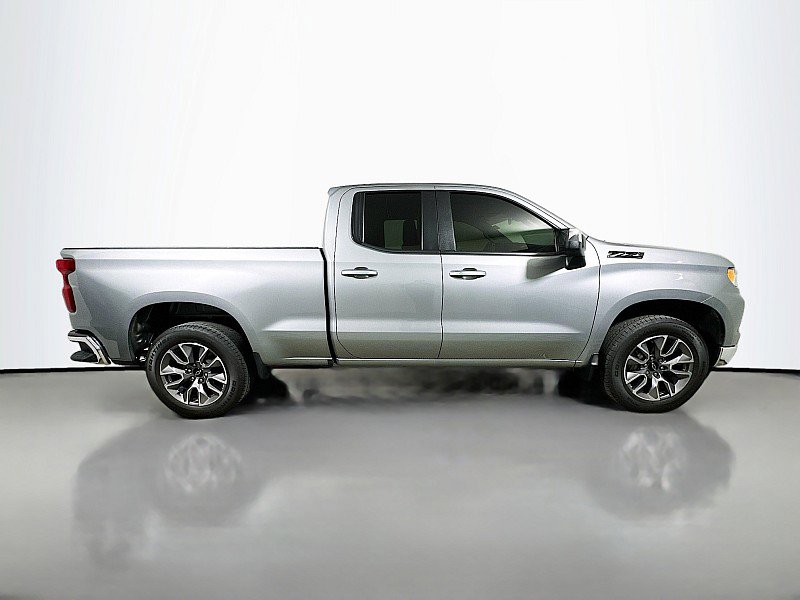 Used 2023 Chevrolet Silverado 1500 LT w/ Z71 Off-Road Package image 8