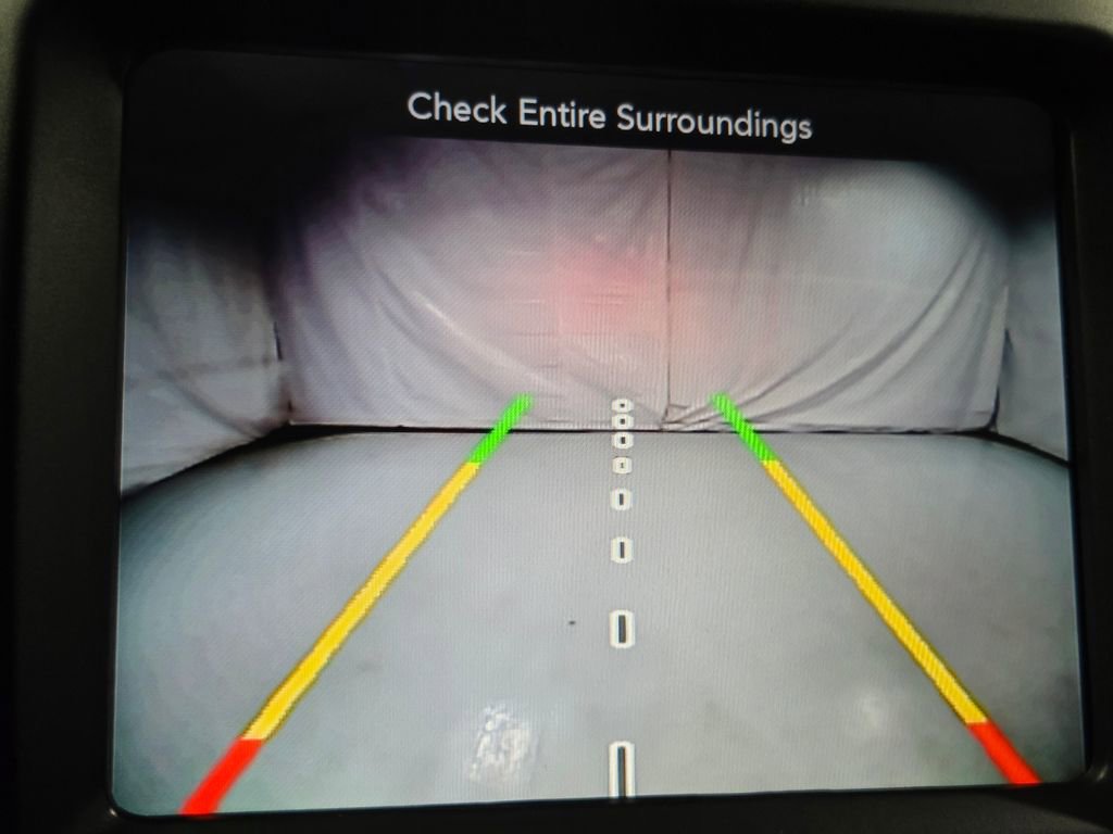 Used 2016 Jeep Cherokee Trailhawk w/ Cold Weather Group image 5