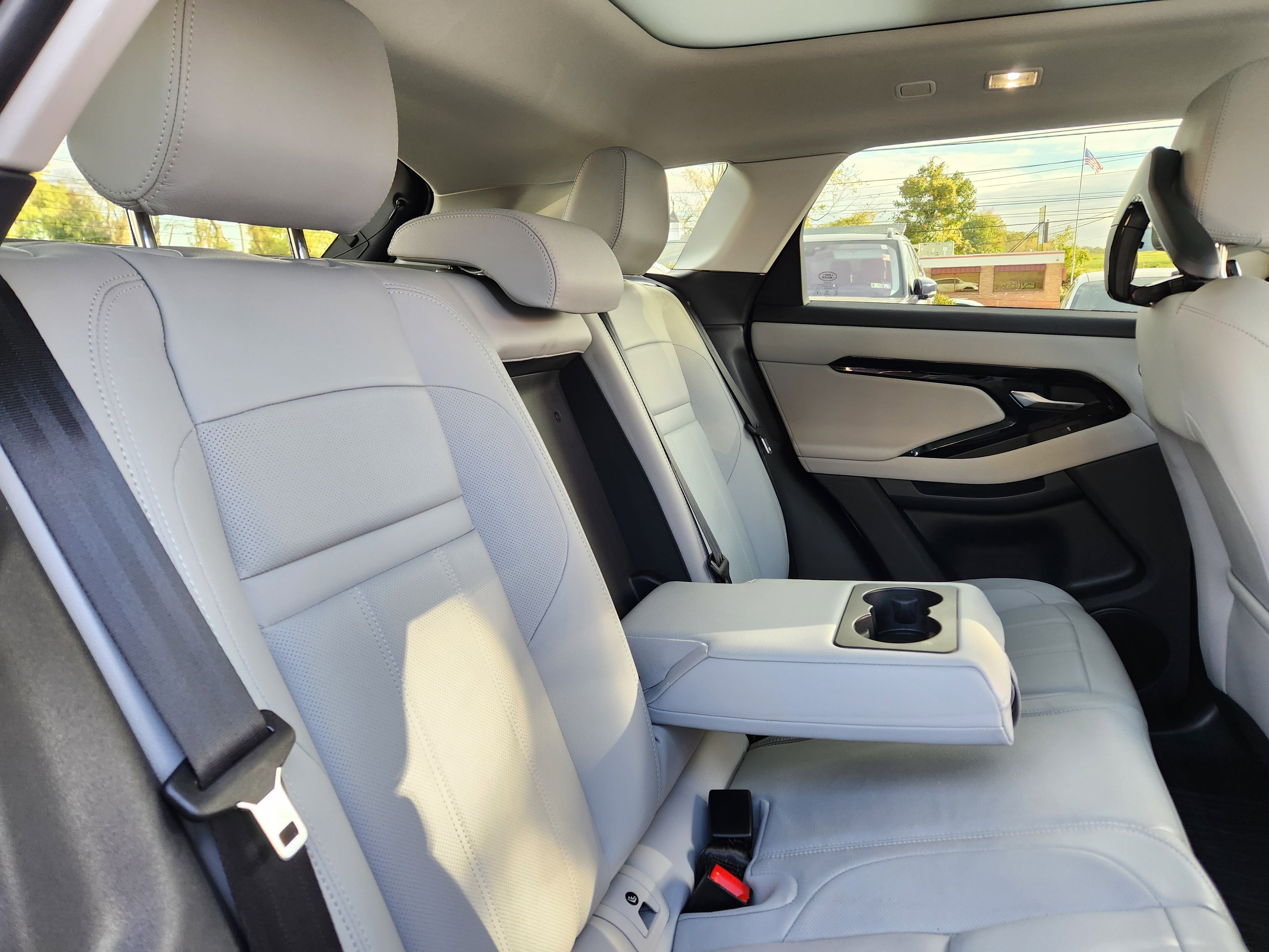 Certified 2025 Land Rover Range Rover Evoque S image 15