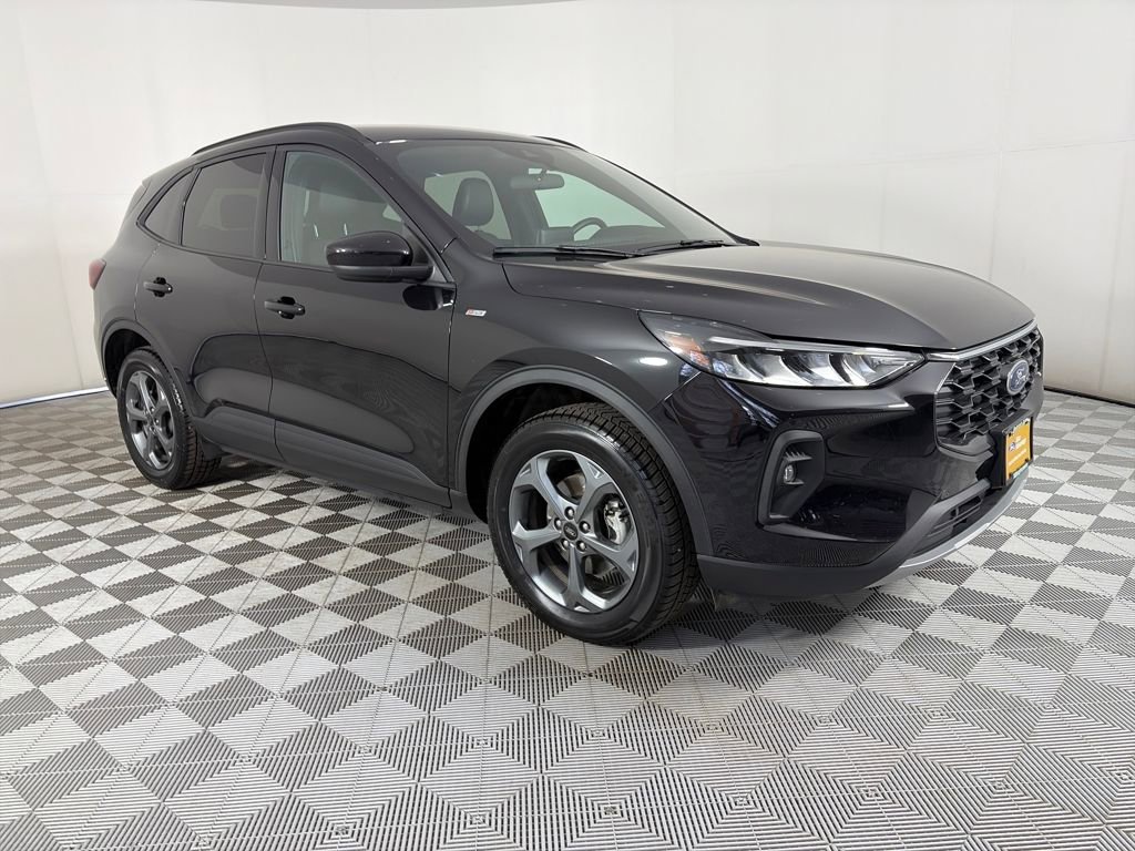 Certified 2025 Ford Escape ST-Line Select 360° Tour