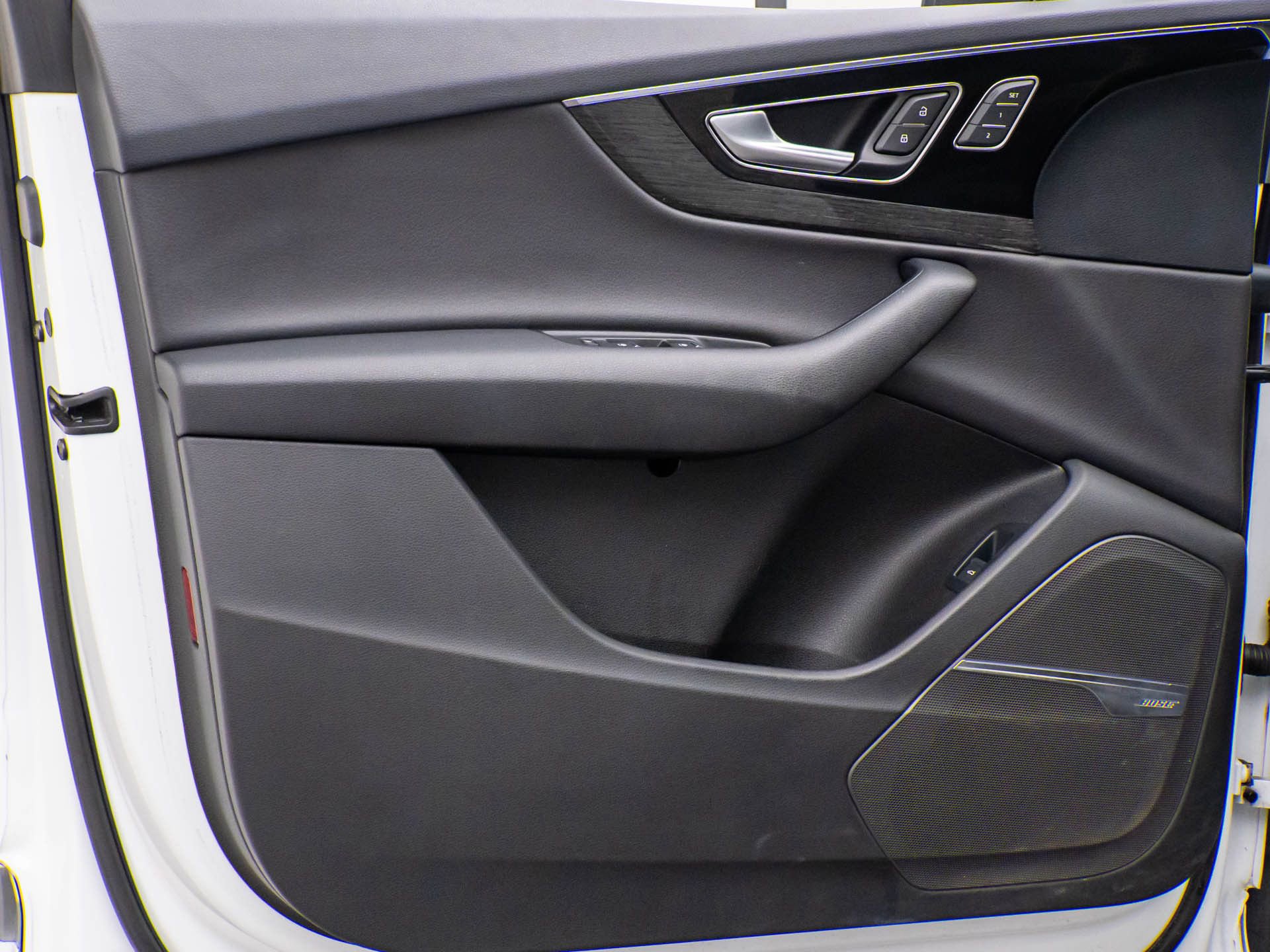 Used 2018 Audi Q7 3.0T Premium Plus w/ Premium Plus Package image 14