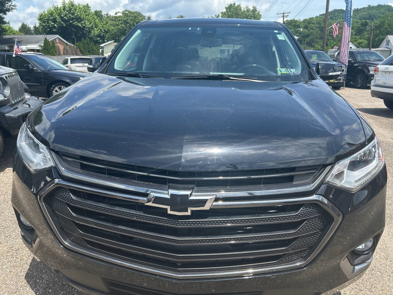 Used 2019 Chevrolet Traverse Premier w/ Redline Edition image 2