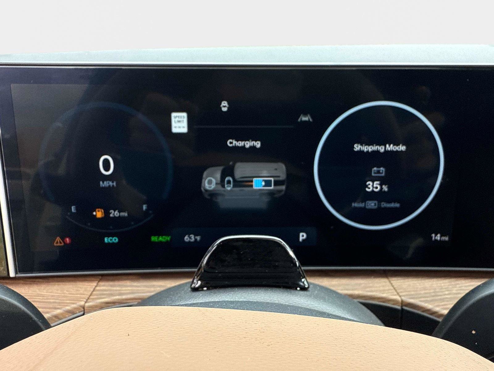 Certified 2025 Hyundai Santa Fe Limited image 27