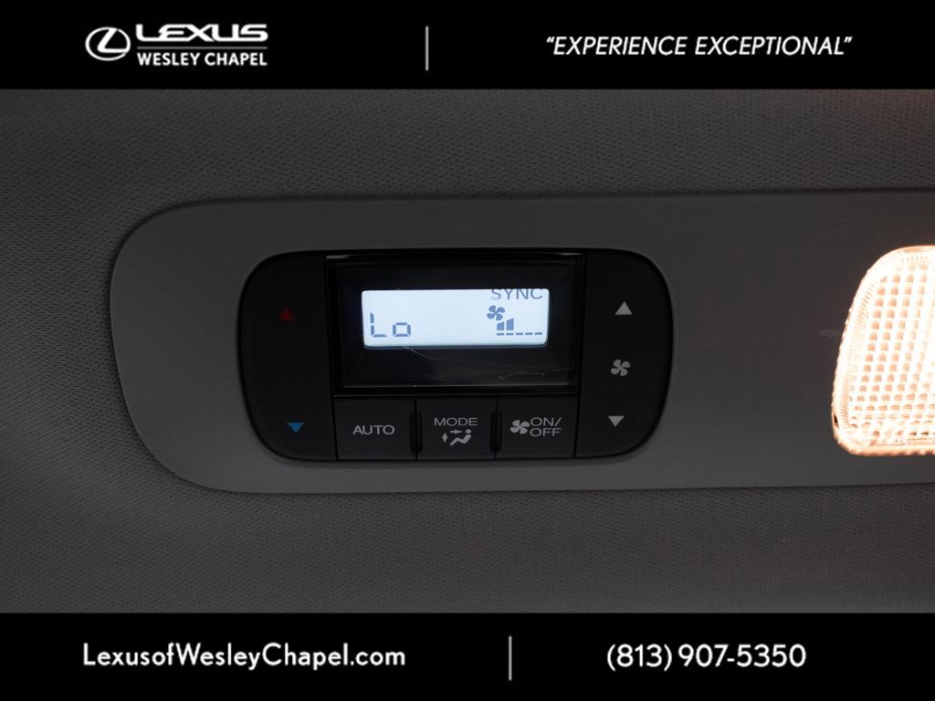 Used 2023 Honda Odyssey Elite image 24