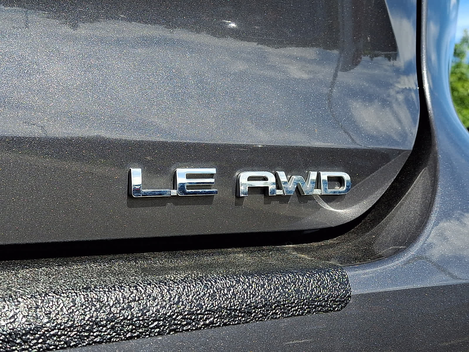 Used 2023 Toyota Highlander LE AWD/4WD image 35