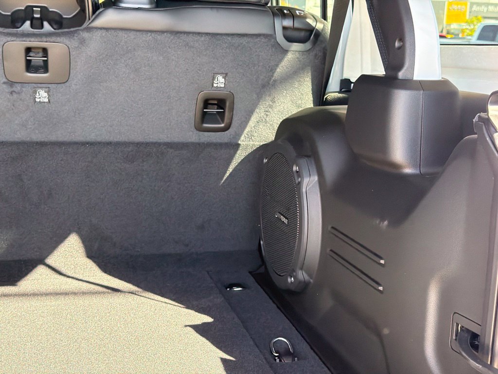 New 2027 Jeep Wrangler Unlimited Rubicon AWD/4WD image 22