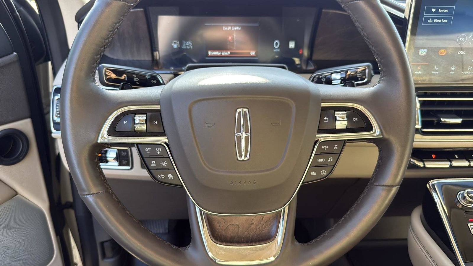 Used 2023 Lincoln Navigator L Reserve image 15