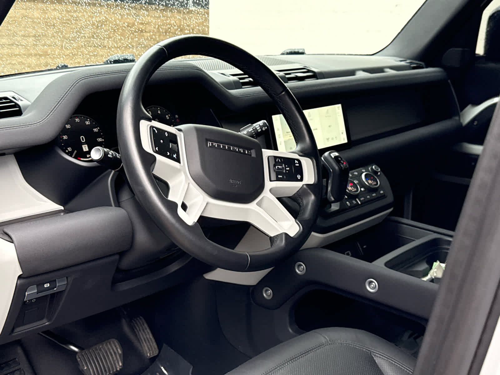 Certified 2023 Land Rover Defender 110 S AWD/4WD image 9