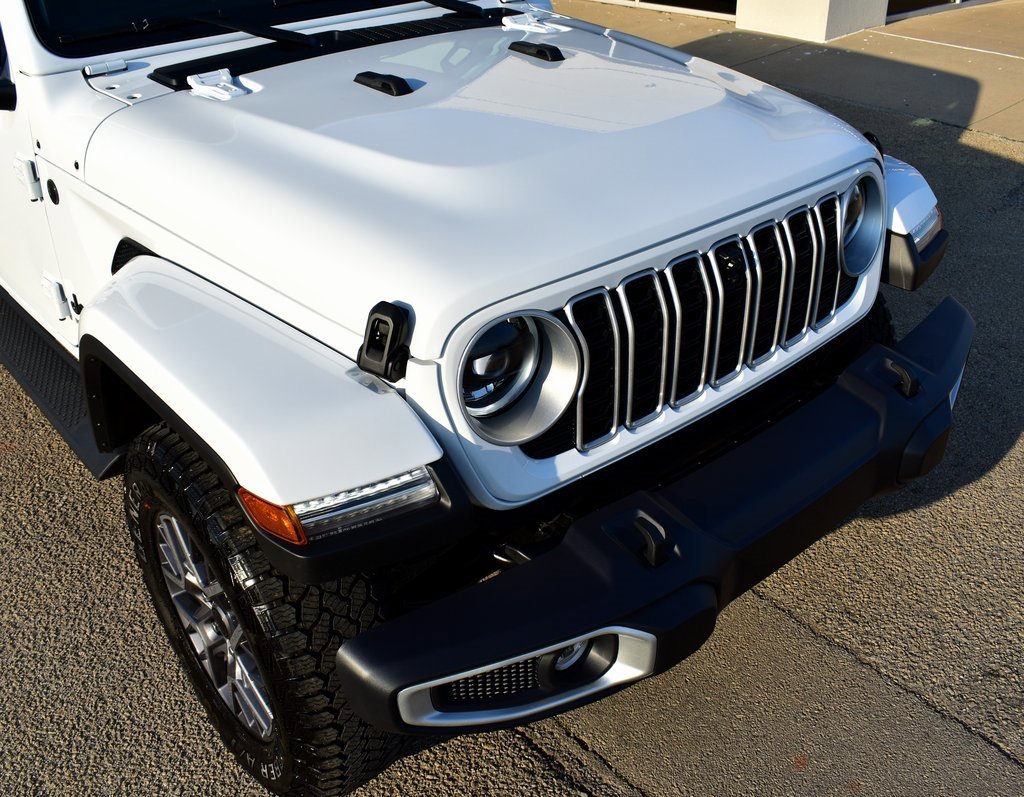 New 2025 Jeep Wrangler Sahara image 6