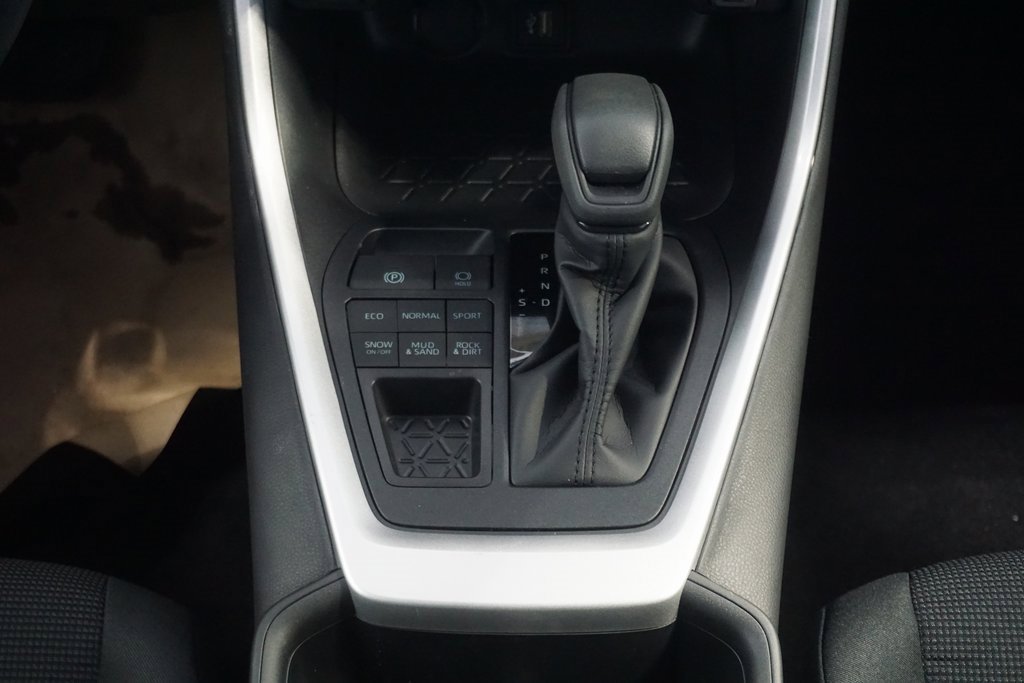 New 2025 Toyota RAV4 LE image 29