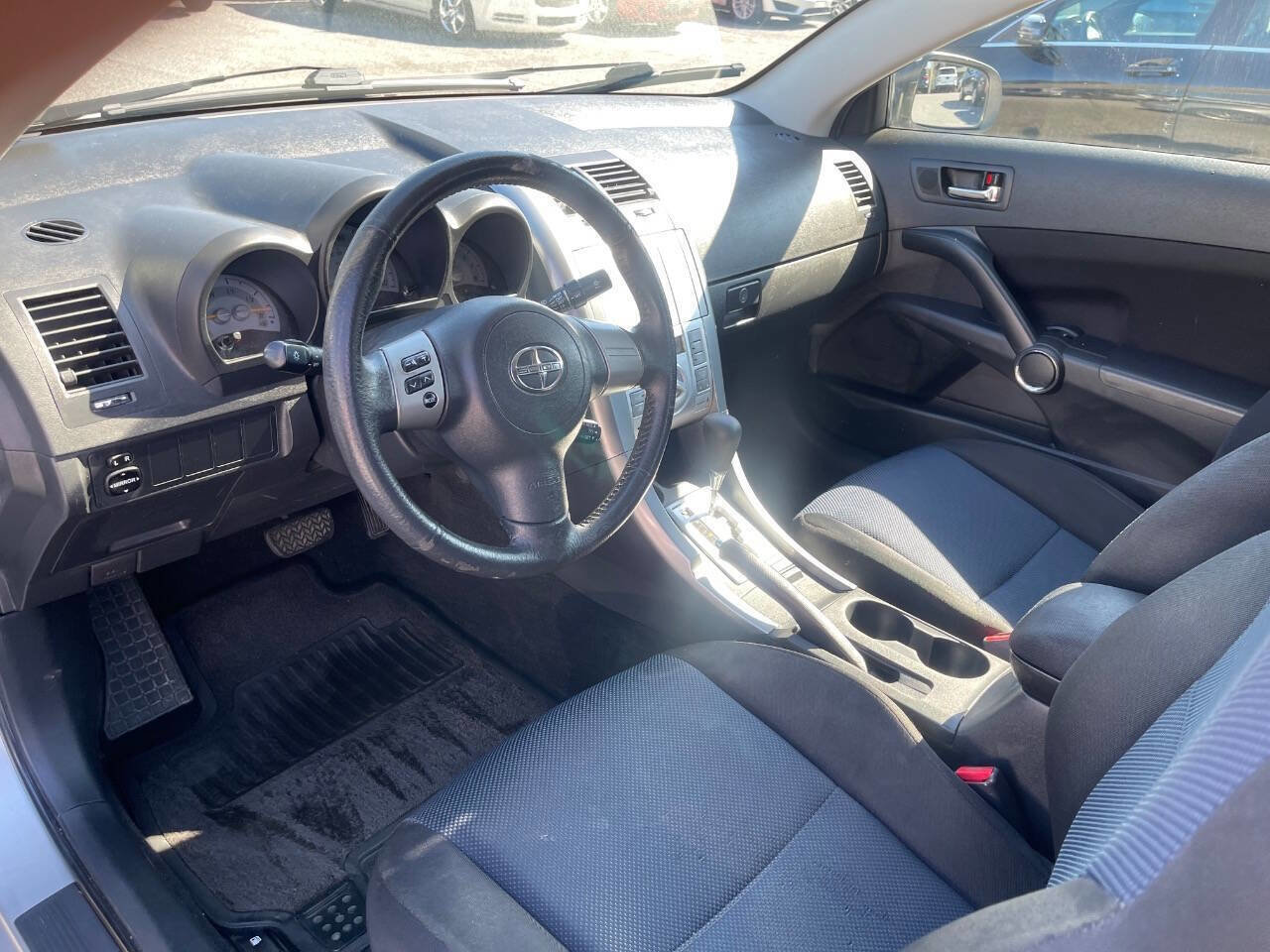 Used 2006 Scion tC FWD image 11