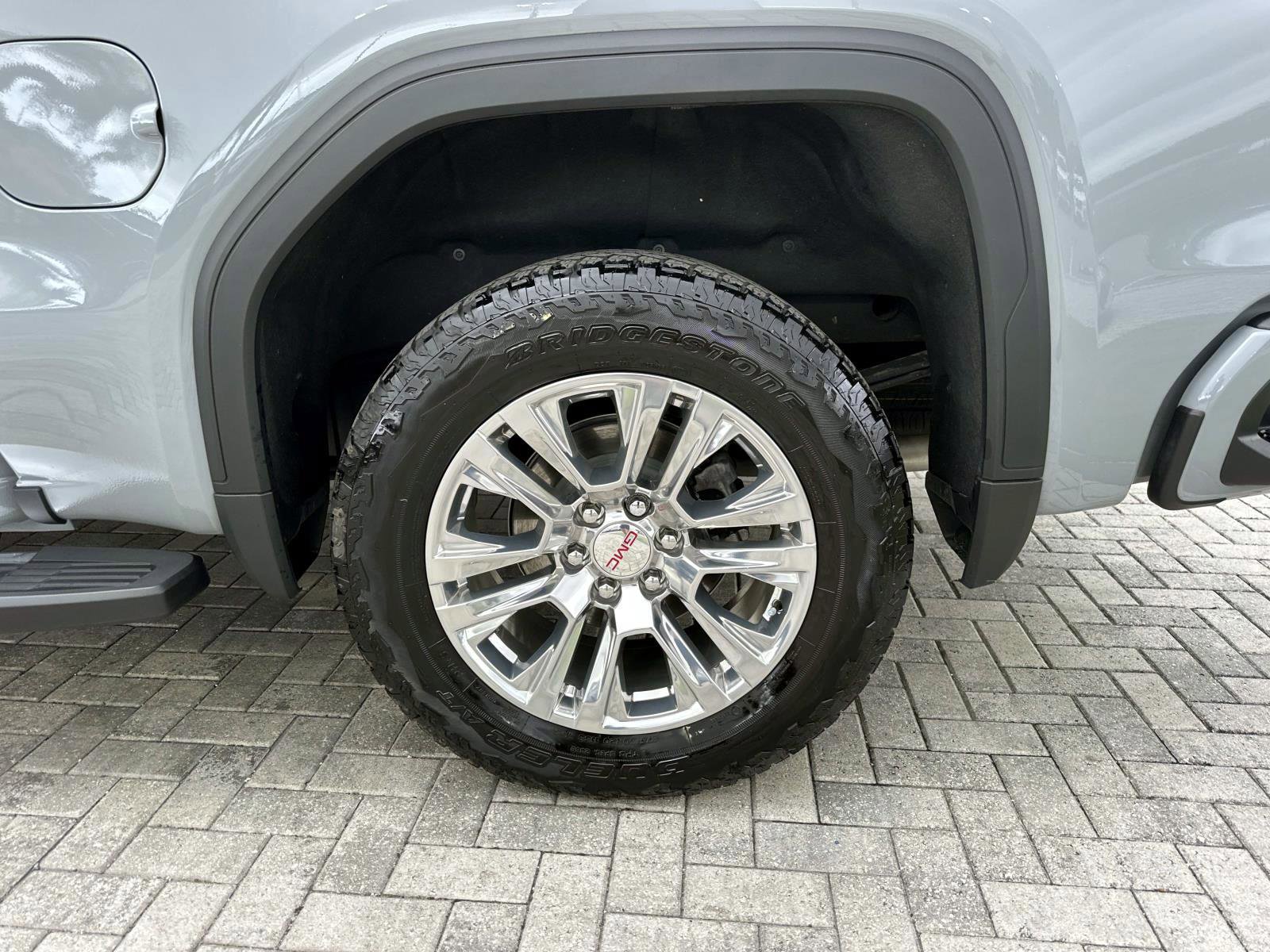 Used 2025 GMC Sierra 1500 Denali image 11
